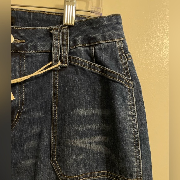 Flamingals NWT Wide Leg Patch Pocket Jean Size Medium - Picture 6 of 16